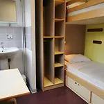 Hi Albergue Ruão